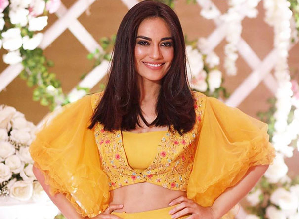 Surbhi Jyoti Book Celeb